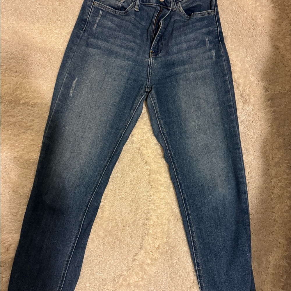 “Just Black” cropped Blue Jeans